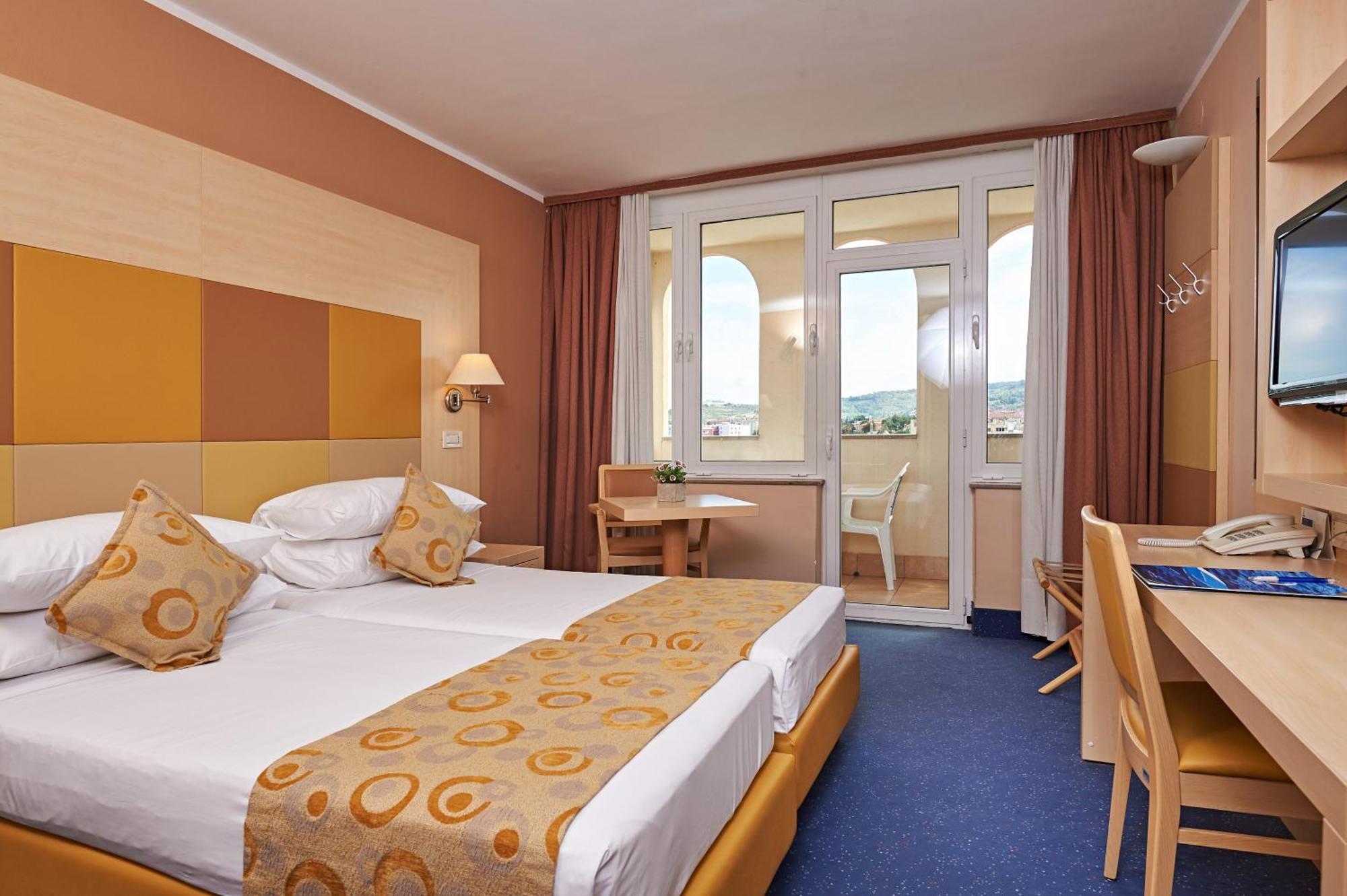 Hotel Delfin Izola Εξωτερικό φωτογραφία