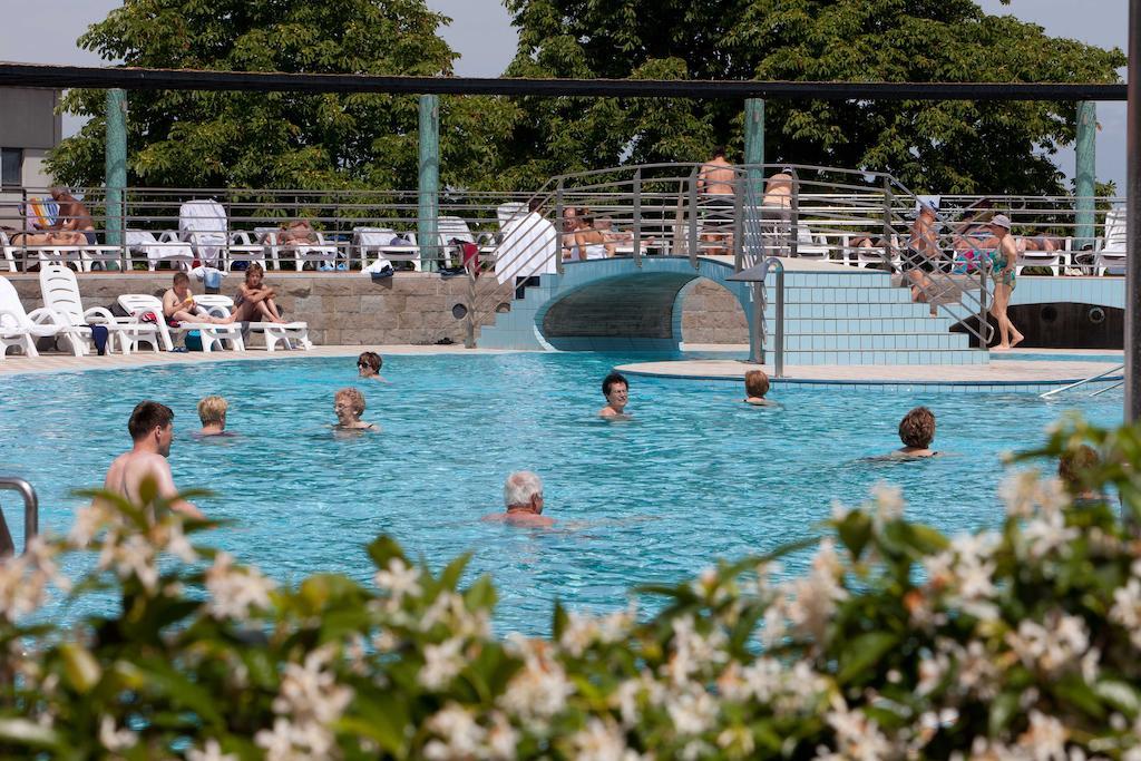 Hotel Delfin Izola Εξωτερικό φωτογραφία